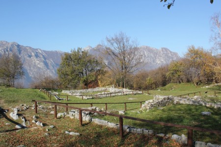 Visita guidata all'area archeologica dei Piani di Barra