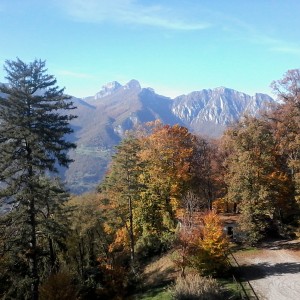 Colori e panorami d'autunno